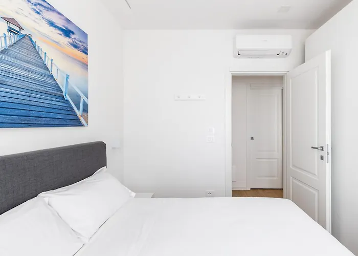 아파트 Silver Azzo Gardino N 9 Interno 4-3 볼로냐