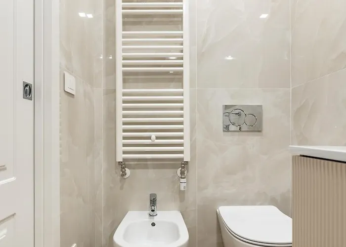 아파트 Silver Azzo Gardino N 9 Interno 4-3