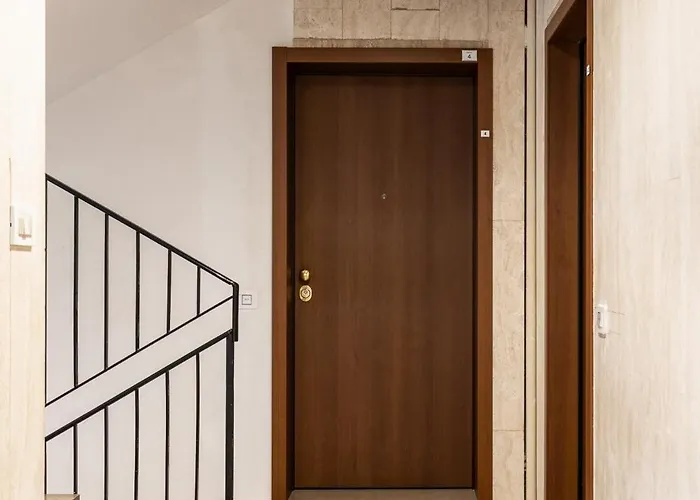 Silver Azzo Gardino N 9 Interno 4-3 아파트 *