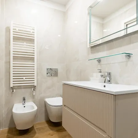 Silver Azzo Gardino N 9 Interno 4-3 * ボローニャ